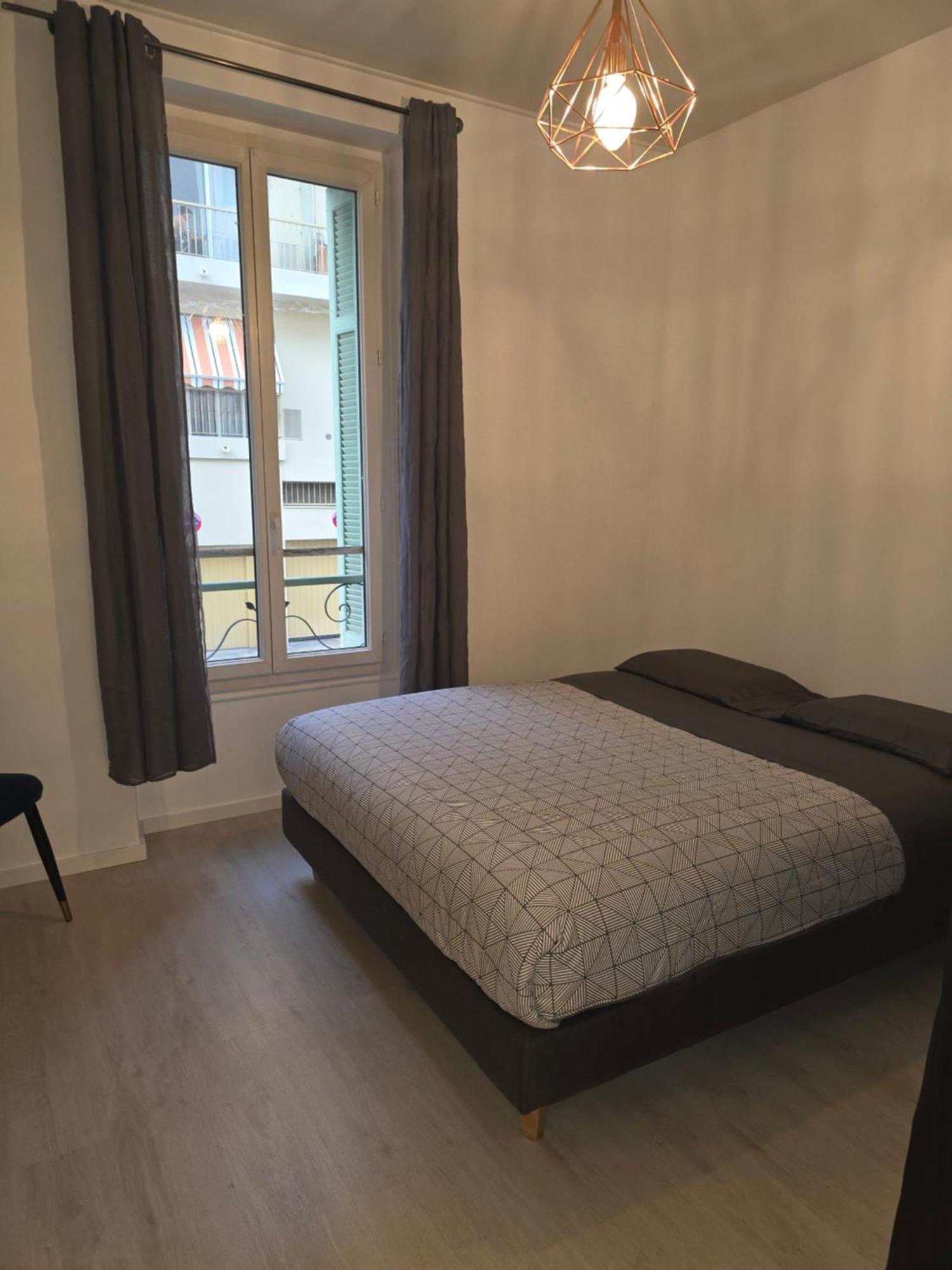 Appartement Cosy Moderne Calme Hyper Centre Gare Sncf Nice Bagian luar foto